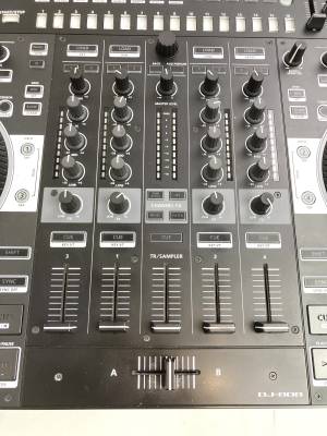 Roland DJ-808 4-Channel DJ Controller For Serato DJ | Long